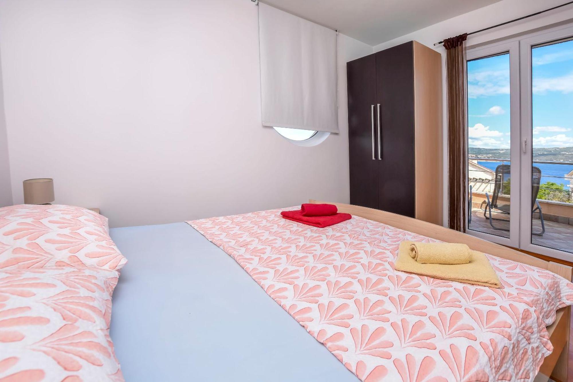 Apartments Ema Ражань Экстерьер фото